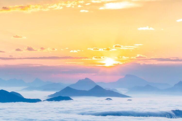 Cheam peakで撮影した雲海の写真2